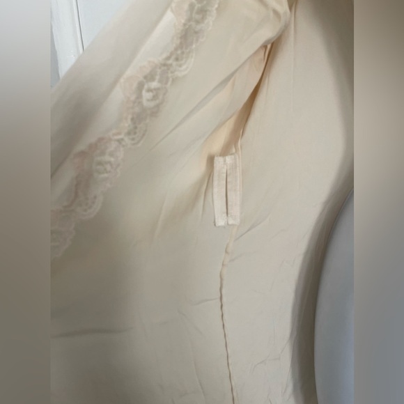 Vintage Banana Republic 2005 95% silk robe - Picture 4 of 8